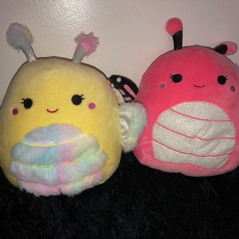 Brand new Nixie and Andreina squish mellow